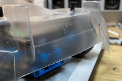 TAMIYA-TRF420-horizontaler-Karohalter-02-Karo-Markierung